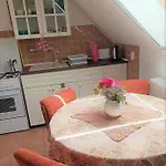 Vendeghaz A Csabay Kuriahoz 4* Lakitelek