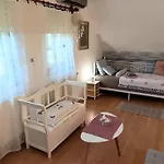 Vendeghaz A Csabay Kuriahoz בית הארחה Lakitelek