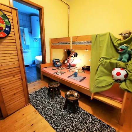 Vendeghaz A Csabay Kuriahoz Konukevi
