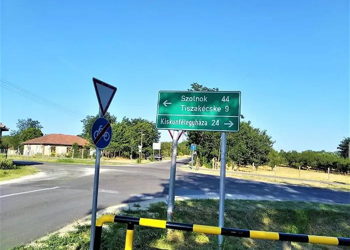 Vendeghaz A Csabay Kuriahoz